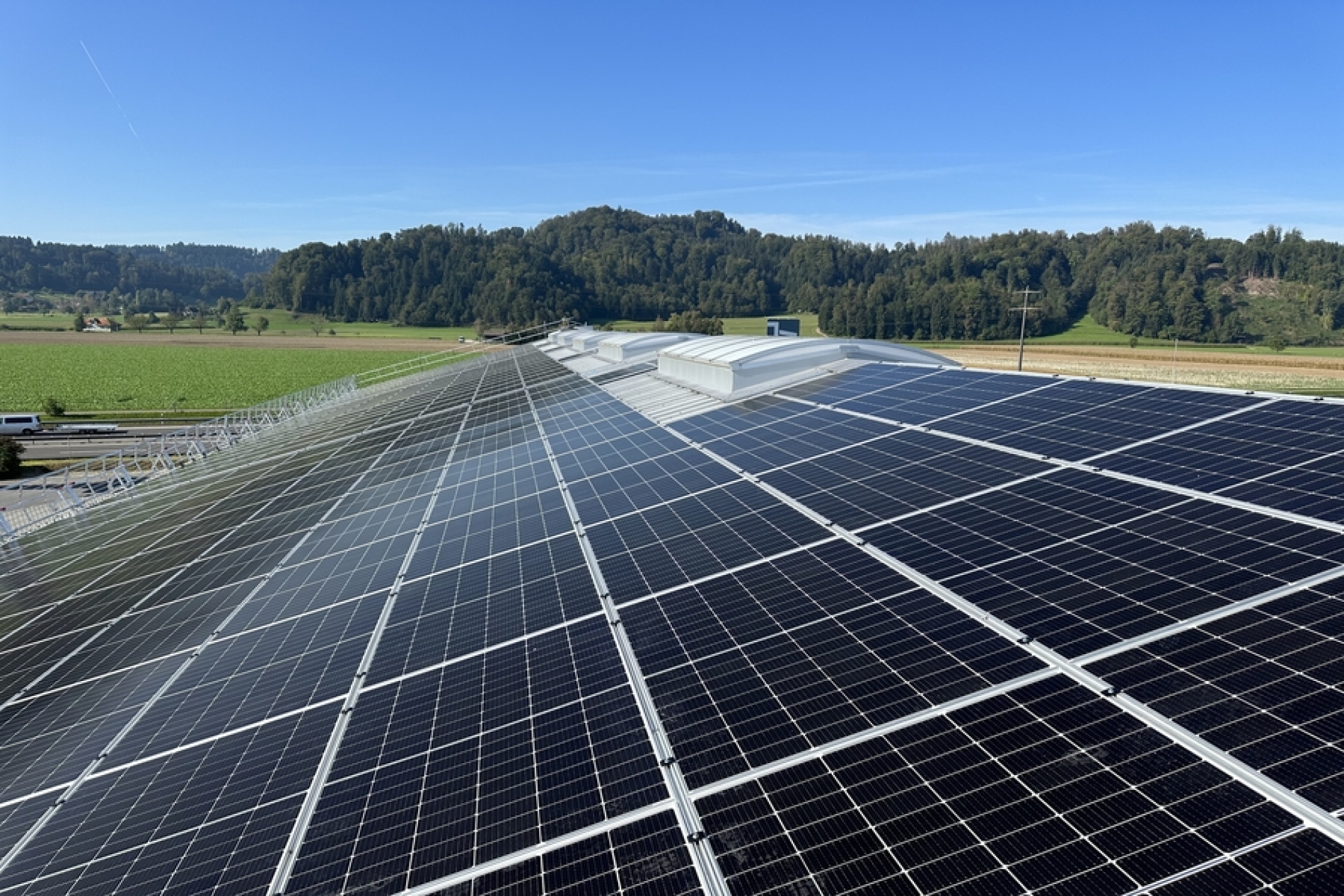 Neue Photovoltaikanlage auf unserem Werkhof